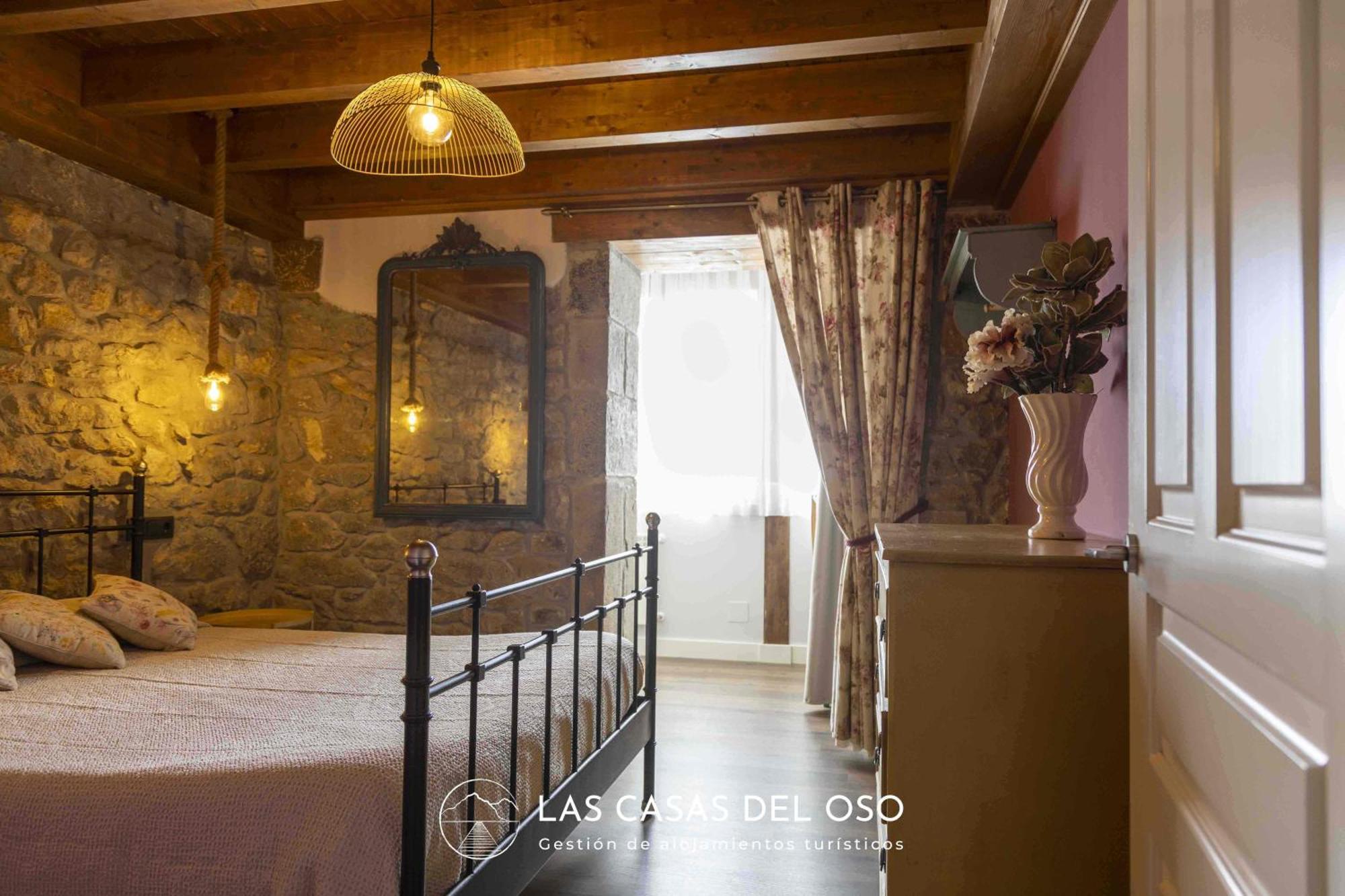 El Mirador De San Trocaya - Las Casas Del Oso Villamarcel 外观 照片