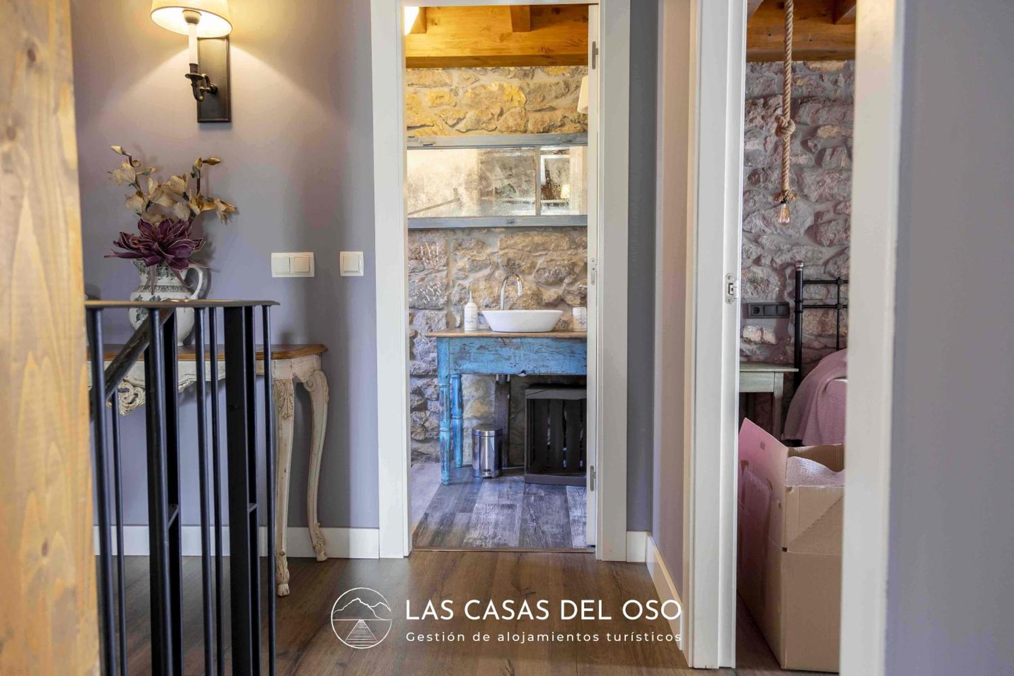 El Mirador De San Trocaya - Las Casas Del Oso Villamarcel 外观 照片
